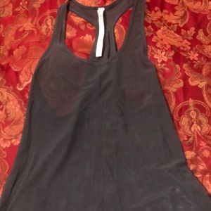 Lululemon 105 singlet tank size 4